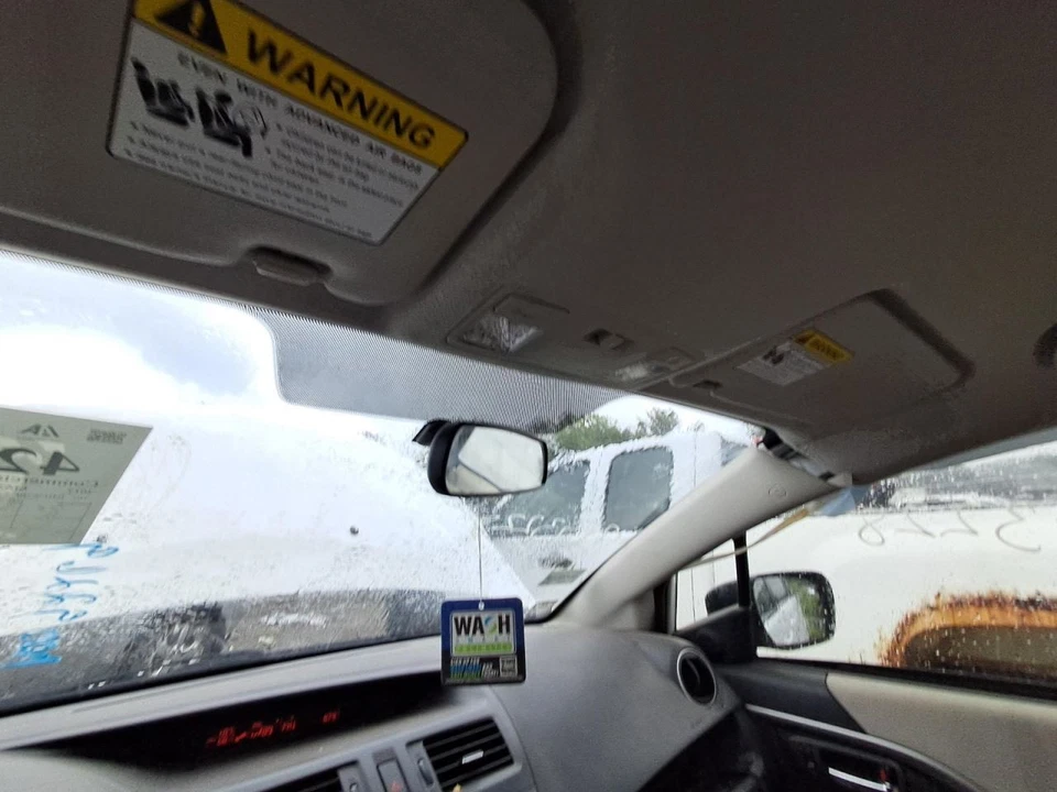 Espejo retrovisor usado para Mazda 5 2012 - OEM, 168 k millas, sin moldura Foto 1 de 1