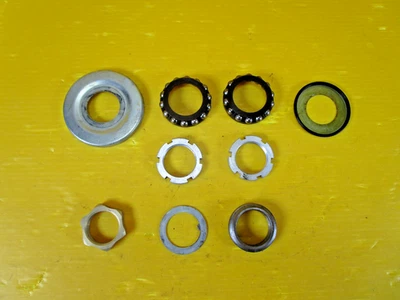 06-09 2006-2009 SUZUKI GSXR 600 750 LOWER TRIPLE TREE STEM BEARING NUT SPACER OE - Image 1 of 2