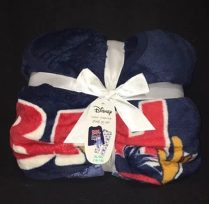 Disney's Bah Hum Bug Plush Soft Pajama Set Womens PJ's Set Xl 16-18 - Picture 1 of 4
