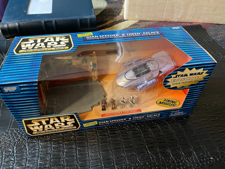 Star Wars Action Fleet: Theed Palace 1998 en caja original (micro máquinas) S5 Foto 1 de 1