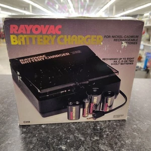 NEW VINTAGE Rayovac Model CH8 Rechargeable Nickel Cadmium Battery Charger - Picture 1 of 8