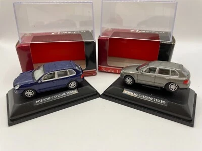 YatMing 73000 Lot of 2 PC Porsche Cayenne Turbo Blue & Silver 1:72 Damaged - Image 1 of 4