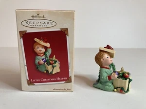 Hallmark Keepsakes 2003 Little Christmas Helper Ornament QXG8747 - Picture 1 of 10