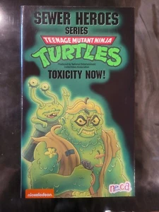 NECA Teenage Mutant Ninja Turtles Toxicity Now Glow In The Dark Muckman NEW - Picture 1 of 4
