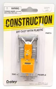 HO Scale Bulldozer Yellow Diecast Boley New Old Stock 1:87 - Picture 1 of 4