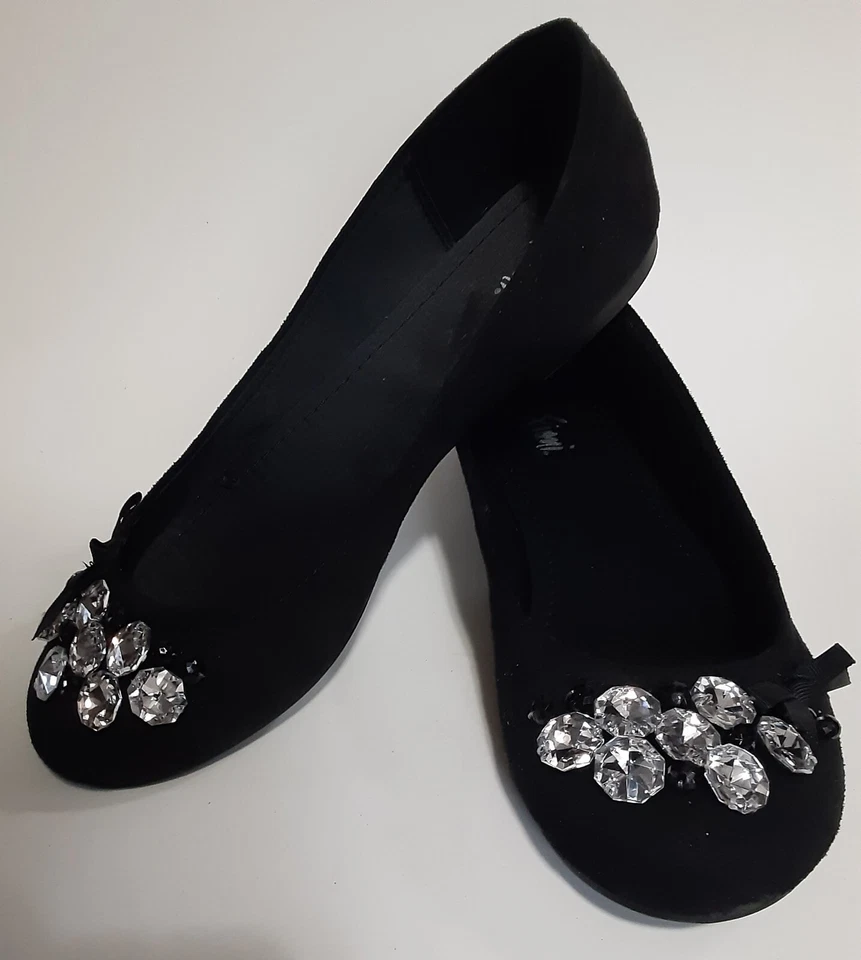 Zapatos planos de ballet Fioni Gwen negros imitación gamuza estrás adornados talla 9 Foto 1 de 4