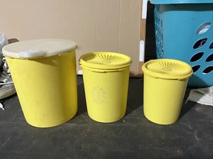 Vintage Tupperware 3 Piece Servalier Nesting Canister Set Yellow - Picture 1 of 7