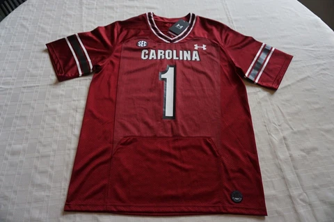 CAROLINA GAMECOCKS #1 FOOTBALL JERSEY MED SEC UM8D492C5 DK RED/BK/WHT UNDER ARM Cover