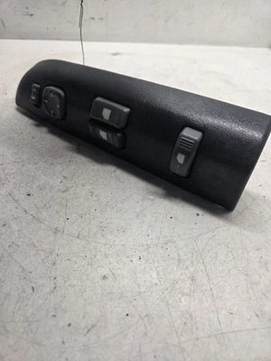 Interruptor de puerta delantera del conductor maestro del conductor se adapta a 99-05 BLAZER S10/JIMMY S15 1444279 Foto 1 de 4