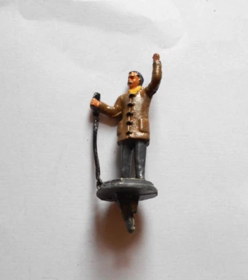 Corgi Toys 472 Land Rover Vote for Corgi metal repro figure - Image 1 of 3