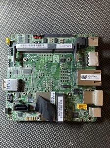 Intel BLKDE3815TYBE DE3815TYBE NUC Board with Intel Atom Processors - Picture 1 of 11