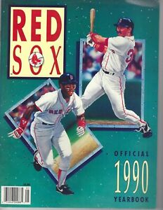 1990 BOSTON RED SOX OFFICIAL YEARBOOK 