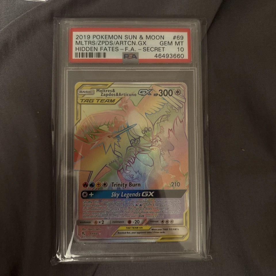 Pokemon 2019 Sun & Moon Hidden Fates Moltres Zapdos Articuno GX#69 PSA 10 Beauty - Image 1 of 2