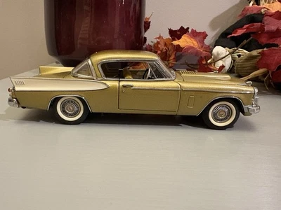 Danbury Mint 1957 Studebaker Golden Hawk 1:24 Diecast Model Car  READ - Image 1 of 4