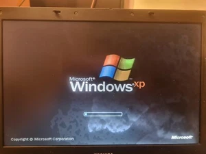 Toshiba WINDOWS XP SP3 Satellite L35-S2194 Laptop Power Supply TESTED WORKS - Picture 1 of 9