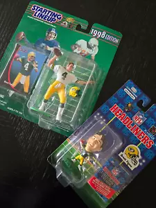 LOT (2) BRETT FAVRE Green Bay Packers 1998 Starting Lineup & 1996 Headliners - Bild 1 von 5