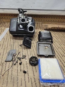 Tanque respirador Vint Brigg 5hp Horizon Shaft Eng Carb Etc 130202 3202 01 90100427 - Imagen 1 de 21