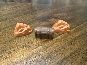 Thomas The Tank Engine Mattel Pirates Cove Calavera Roca Repuesto Cofre del Tesoro - Imagen 1 de 2