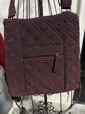 Bolso Bandolera Vera Bradley Hipster Borgoña Microfibra Acolchado Bolso de Mano Foto 1 de 4
