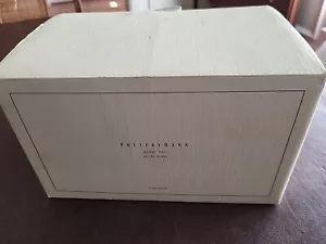 Brand New. Pink Leather Poker Set with Dice. Pottery Barn Pink/Rose - Picture 1 of 6