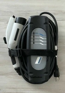 BMW i3 i5 i8 x3 x5 3 5 7 330E 740E EV Electric Vehicle Car Charger owners manual - Picture 1 of 1