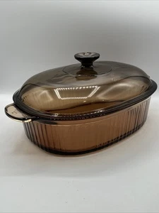 PYREX CORNING VISION WARE Girarrosto vintage in vetro con manico a coste 4L + coperchio F-14-C - Foto 1 di 7