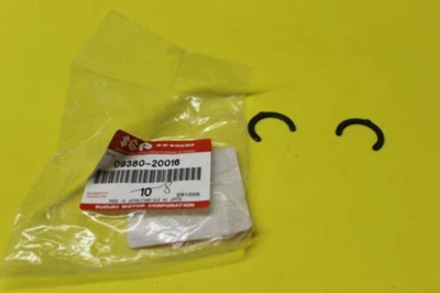 Suzuki OZARK 250 EIGER 400 KINGQUAD 400 CIRCLIP QTY 2 09380-20016 - Image 1 of 4