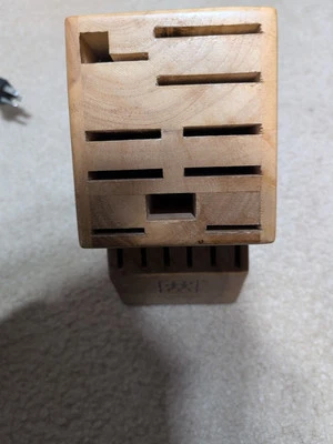 Z Willing JA Henckels Bloque de Cuchillo 16 Ranuras Soporte de Cuchillo de Madera 35100-C-962 En muy buena condición Foto 1 de 4