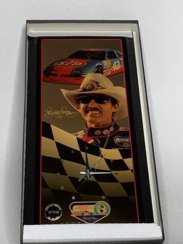Vintage Richard Petty 1992 Fan Appreciation Tour Commemorative Wall Clock - # 43 Cover