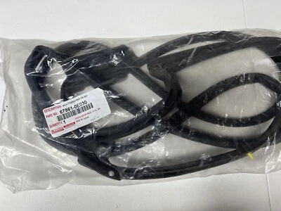 2010-15 Lexus RX350 Front door RH (67861-0E30) weather strip OEM Foto 1 de 2