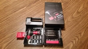 24 PIECE EMERGENCY TOOL KIT WITH FLASHLIGHT ~ BRAND NEW IN BOX ~ - Picture 1 of 6