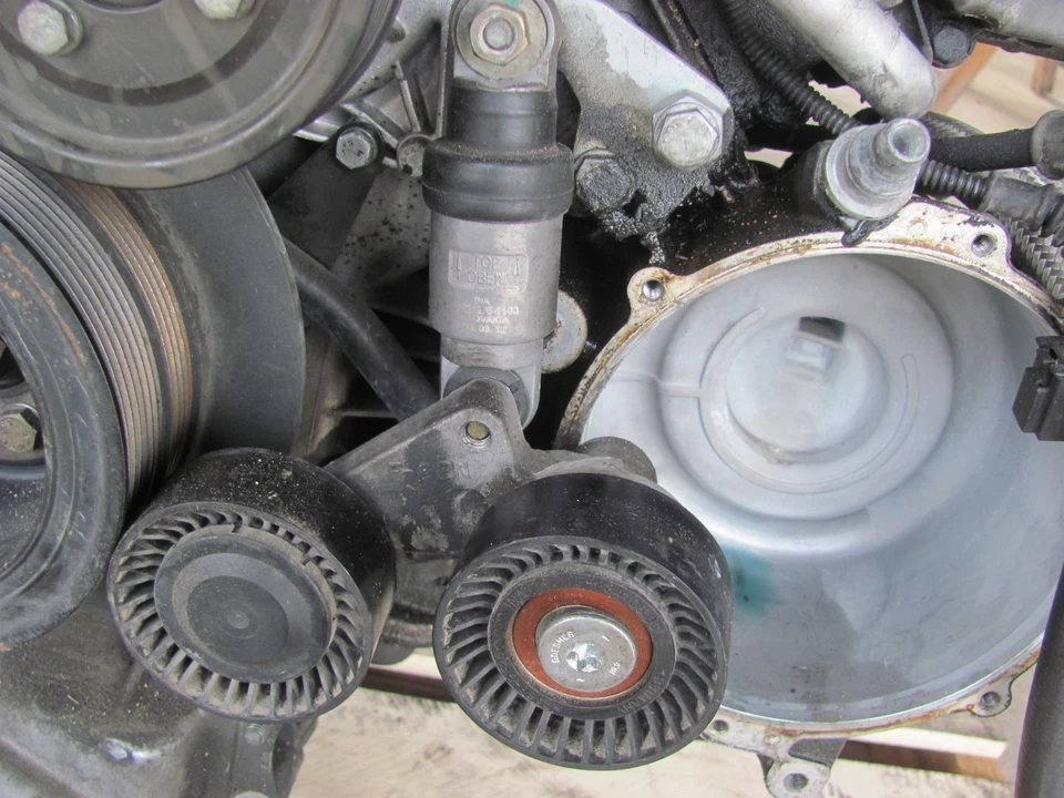 1999 2000 2001 BMW E38 740iL 740i 540i BELT TENSIONER PULLEY M62TU - Image 1 of 1