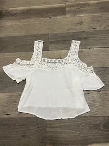 American Rag White Cold Shoulder Crop Top With Crochet Trim Size M - Picture 1 of 4