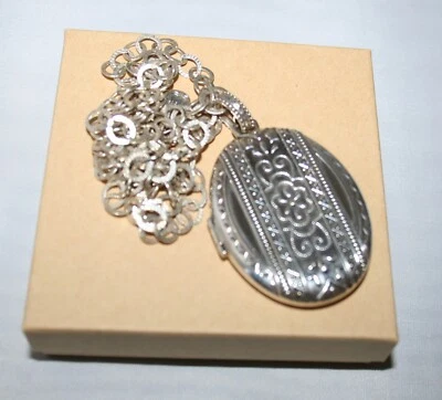 Collar colgante medallón de laurel adornado desplazado plata esterlina difícil de encontrar Silpada N2742 Foto 1 de 4