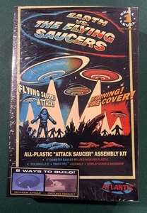 ATLANTIS EARTH VS THE FLYING SAUCERS MODEL KIT - Picture 1 of 1