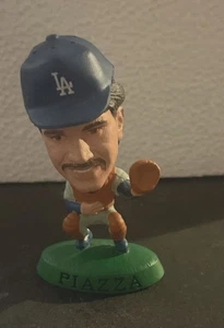 1997 Headliners Mike Piazza Los Angeles Dodgers 3'' Figure - Picture 1 of 1