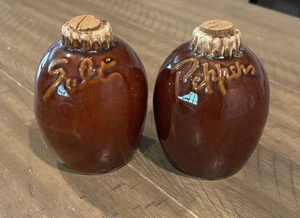 Vintage Hull Pottery Salt & Pepper Shakers Brown Drip Glaze 4" Oven Proof USA - Picture 1 of 7
