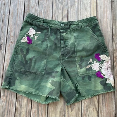 Pantalones Cortos Free People Bordados Boho Floral Verde Camuflaje Corte Talla 6 Foto 1 de 4