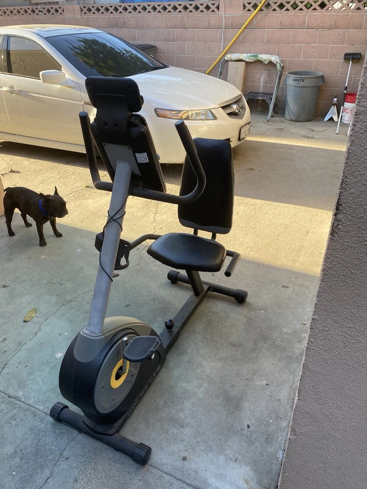 Bicicleta estática Gold’s Gym Foto 1 de 4