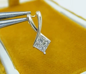 14k Gold Princess Cut Natural 1/4ct Diamond PENDANT 3/4" Estate - Picture 1 of 9