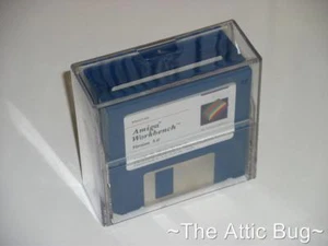 Plexiglas 3,5" Festplattenhalter / Aufbewahrung ~ Amiga / Atari ST / PC etc. ~ NEW old stock - Bild 1 von 1