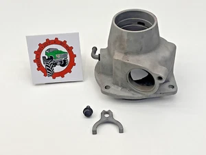 81-86 Jeep Dana 300 Long Style Speedometer Tail Housing C300-19-19 OEM Dana Jeep - Foto 1 di 9