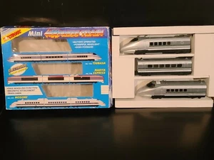 Vintage NEW IN BOX Mini Battery Powered Nozomi Express Bullet Train T/52 - Picture 1 of 12