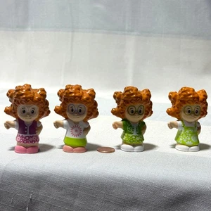Fisher Price Little People 4 Mädchen Sofie Figuren grün Pullover Blumen Rock gebraucht, in einwandfreiem Zustand - Bild 1 von 14