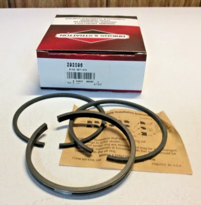 Original Briggs and Stratton 292096 Piston Ring Set - Image 1 of 2