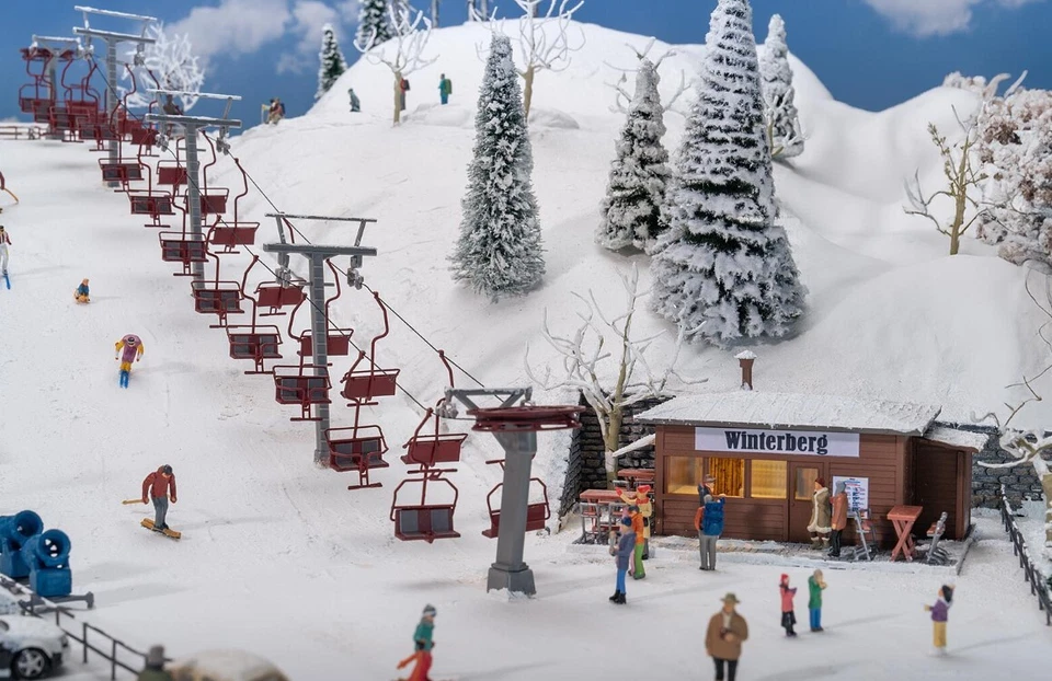 Faller 134004 HO Scale Chairlift/Ski Lift Kit - 24 Chairs Ticket Kiosk 4 Ch