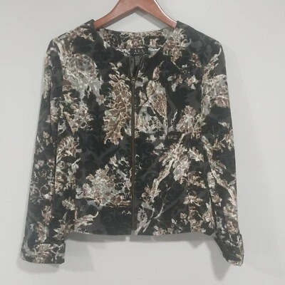 R.Q.T. Chaqueta de pana floral manga larga Petite PM Foto 1 de 4