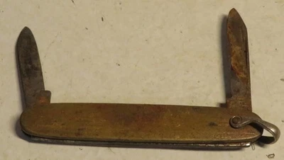 Colonial USA Vintage Slim 2 Blade Gold Tone Pocket Keychain Knife 2-3/4" Long GU - Image 1 of 4