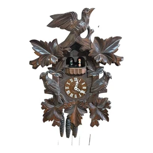 Orologio a cucù "Il vagabondo felice" tedesco - Foto 1 di 3
