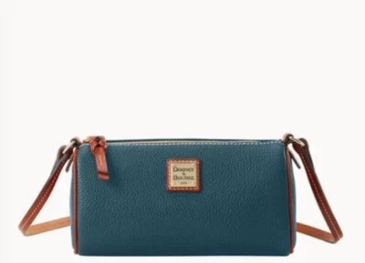 Bandolera Dooney & Bourke Pebble Grain Buffy color verde azulado Foto 1 de 4